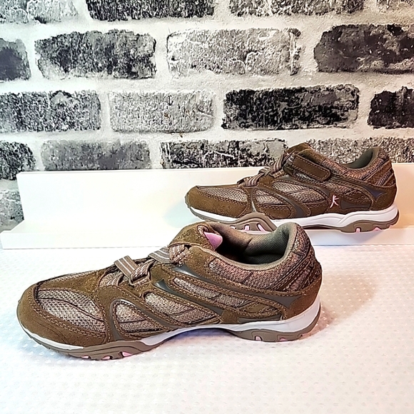 Danskin Now Shoes Womens 6 Leather Mesh Walking Brown Pink Atheleisure slip on - Picture 3 of 11